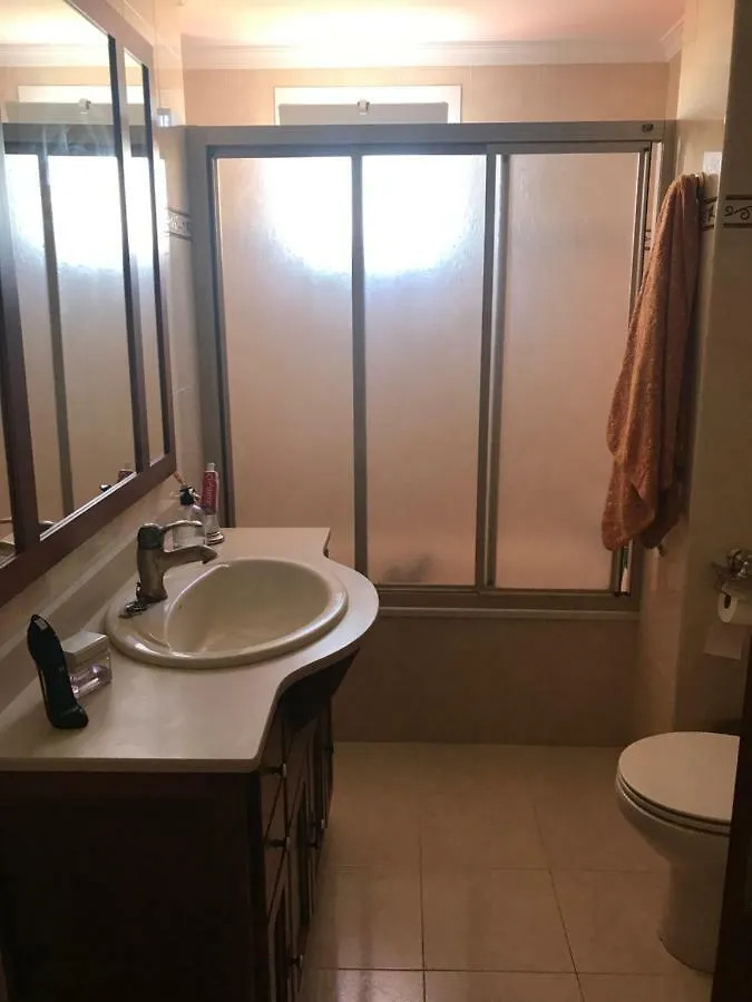 Apartamento Sub-ático con parking en el centro de Estepona